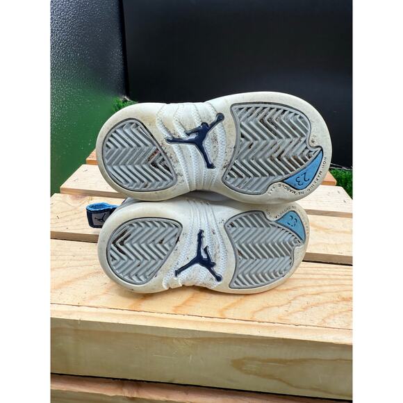 Nike - Jordan- Baby Sneakers-Gray/Blue-Size 4C - Picture 10 of 10